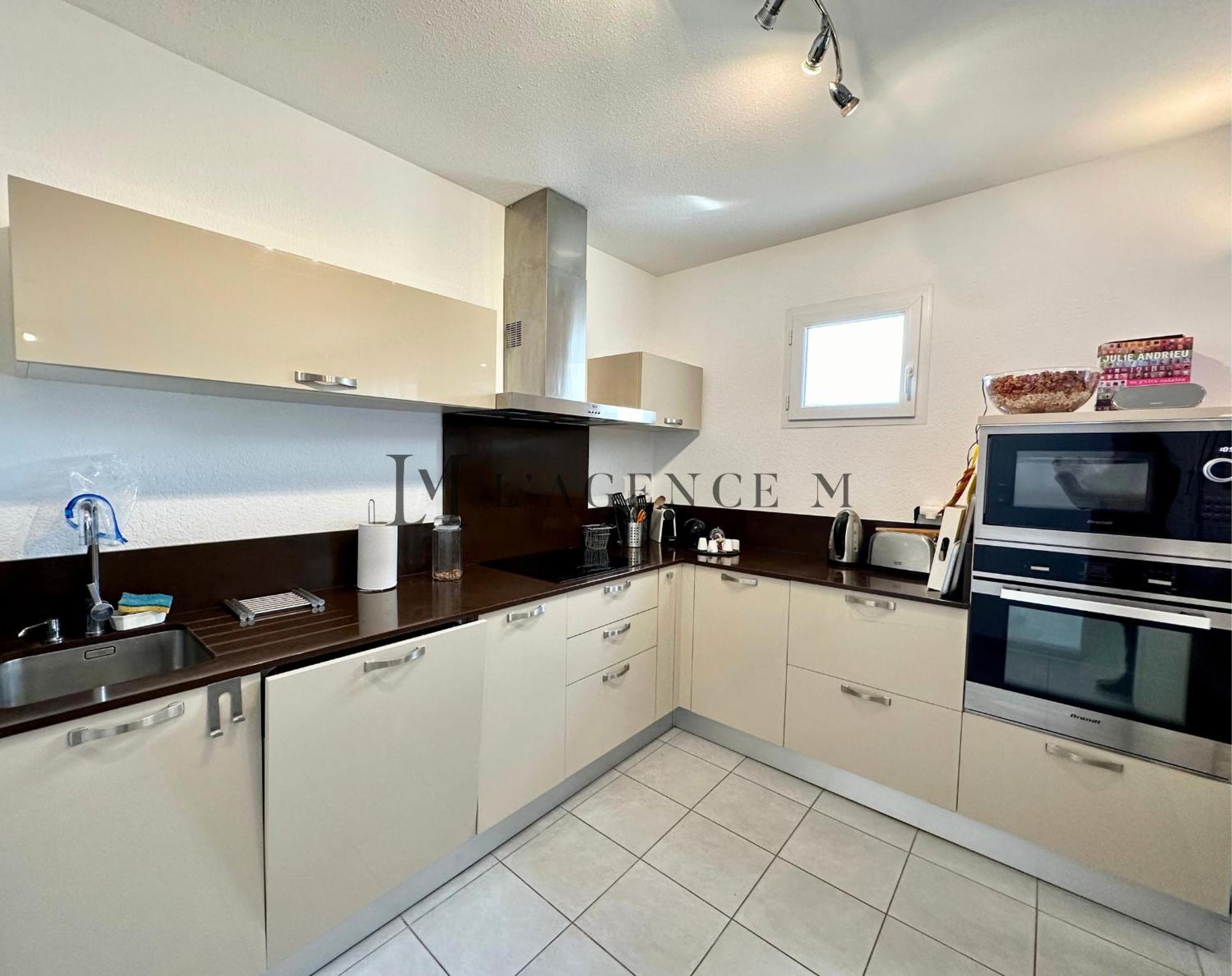 Appartement Cardellu Paisible & Centre-Ville Calvi كالفي المظهر الخارجي الصورة